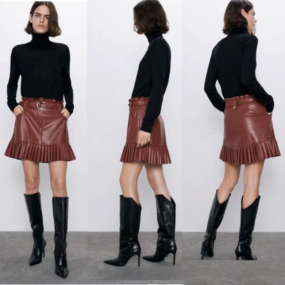 Zara Blogger Favorite Faux Leather Pleated Mini Skirt in Whiskey - Picture 7 of 16